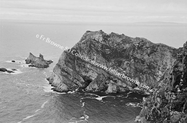 THE STURRAL FROM GLEN HEAD